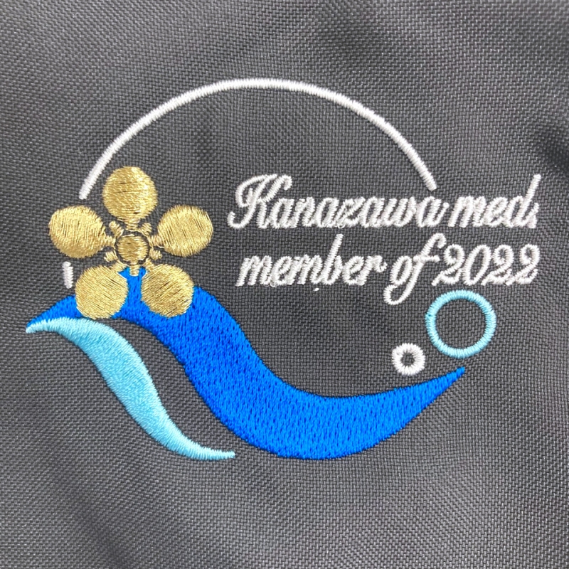 金沢医科大学医学部2022年卒業生様　右袖刺繍デザイン